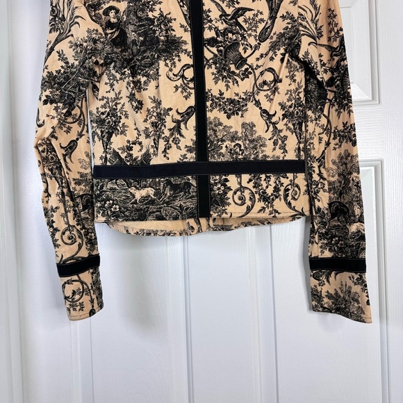 Neesh by D.A.R Floral Jacket - Picture 3 of 9